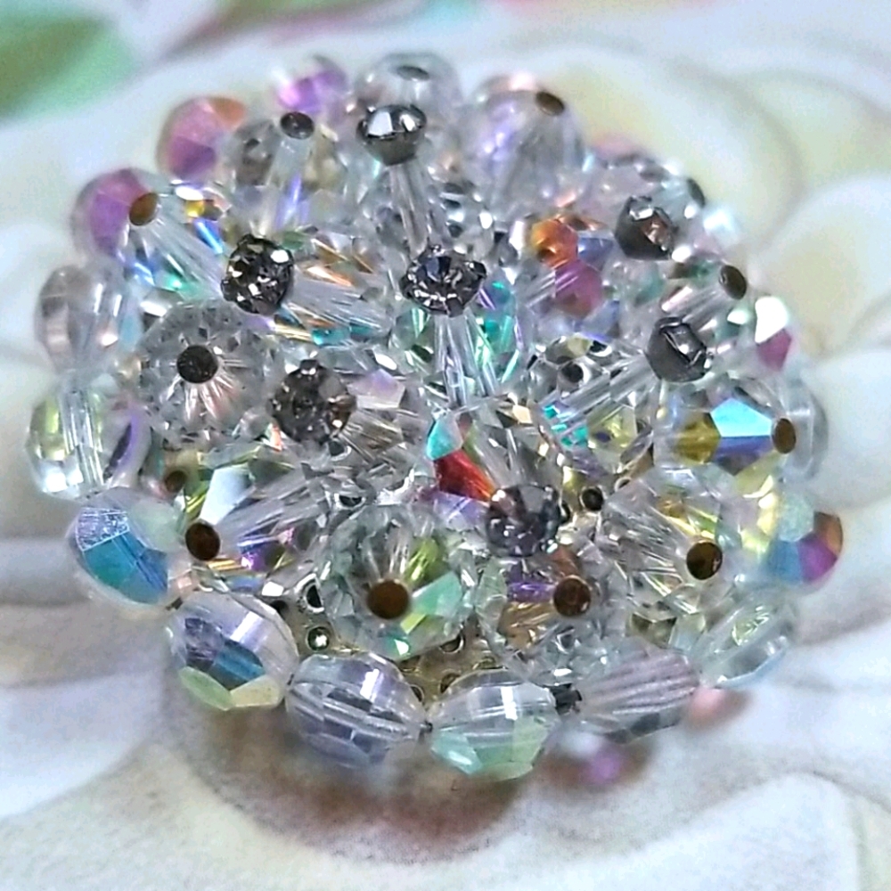 Vintage 1950s Mid Century Aurora Borealis Crystal Cluster Brooch Pin - Picture 7 of 12